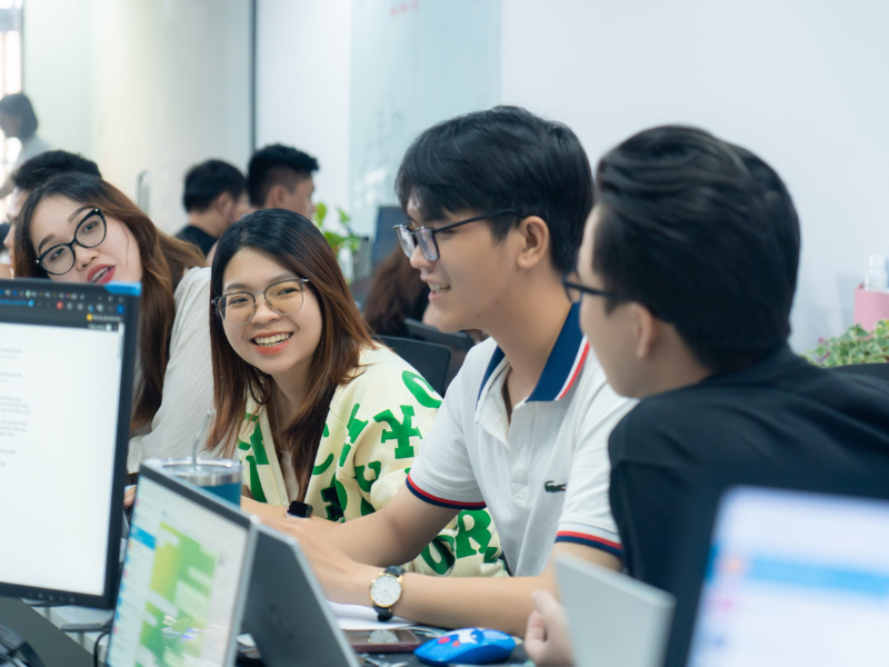 Web app quản lý trung tâm ngoại ngữ tối ưu quy trình và tăng trưởng Lý do nên chọn Vinasite để xây dựng Web app quản lý trung tâm ngoại ngữ